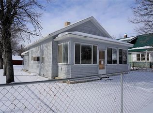 201 3rd St E, Roundup, MT 59072