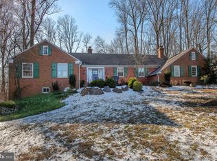 932 Hereford Dr, Berwyn, PA 19312