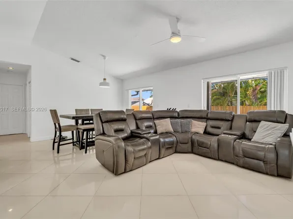 14813 SW 171st Ter, Miami, FL