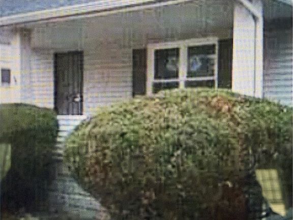 2nd image of 13309 Melzer Ave