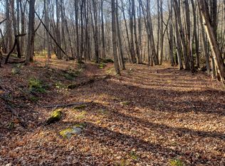 Outlook Ave, Cheshire, MA 01225