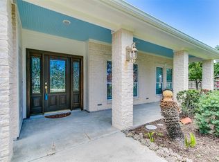 12319 Young Cir, Santa Fe, TX 77510