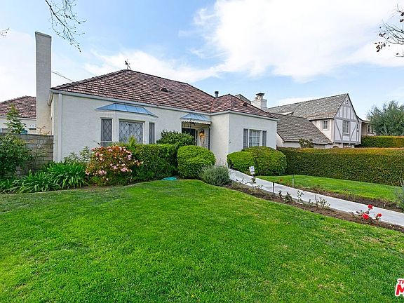 2nd image of 451 S Camden Dr
