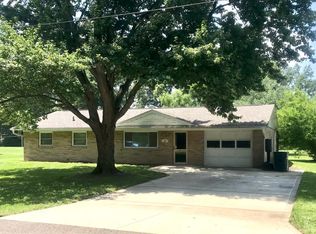 108 Sands Dr, Hebron, OH 43025