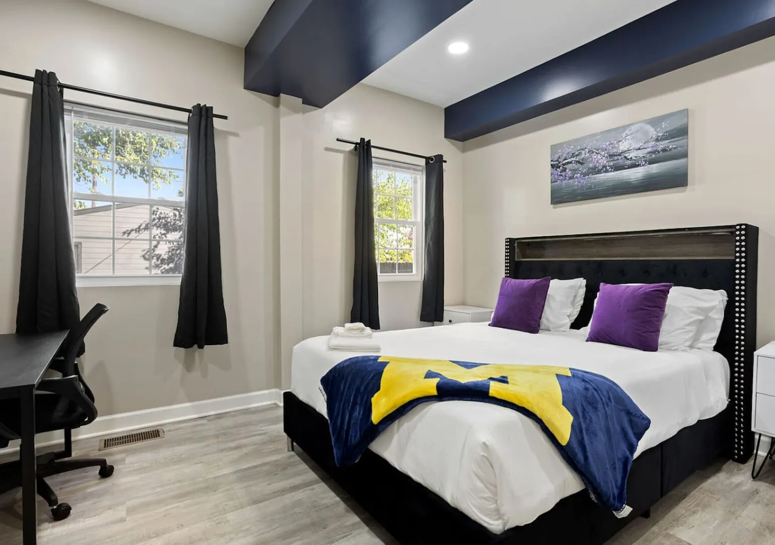 Chic Design and Modern Comfort - Inviting Boho Escape — Photo 4