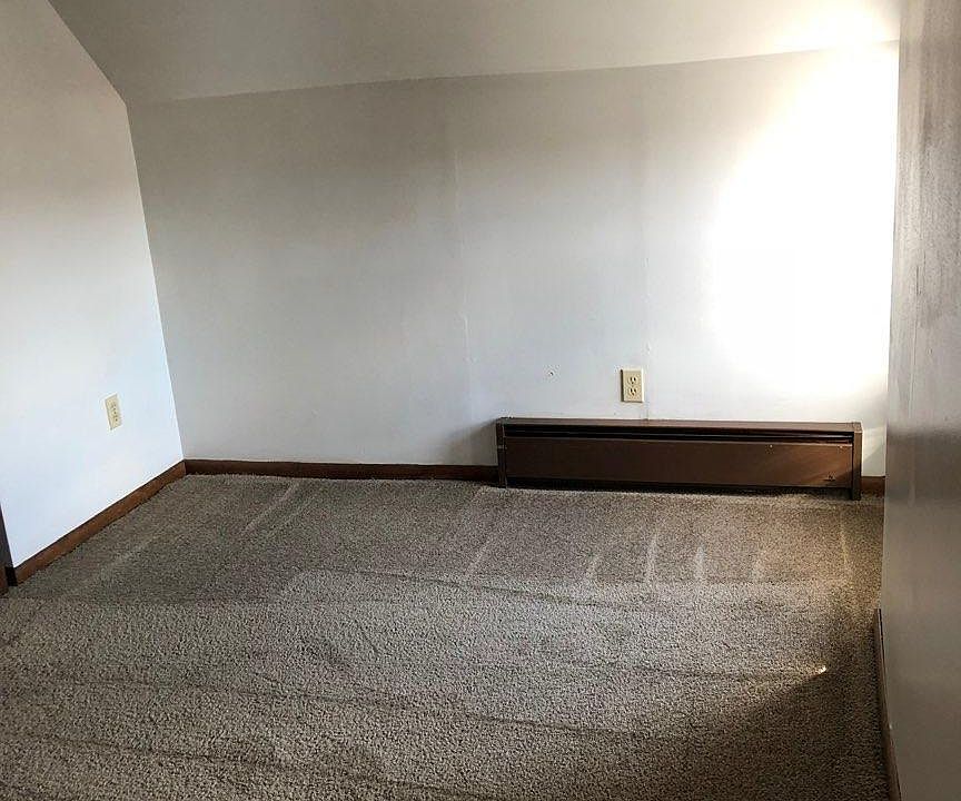 2nd image of 3443 Dawson St APT 5