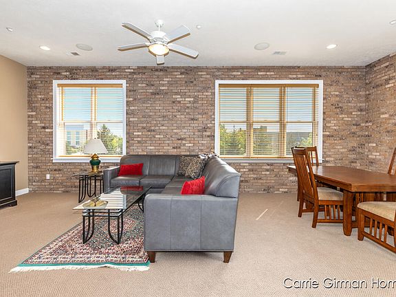 5th image of 29 E 6th St Unit 316