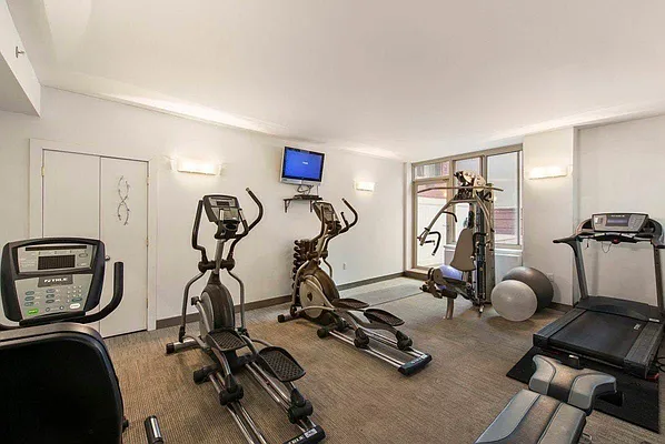 Rented by Bold Marketing | media 6