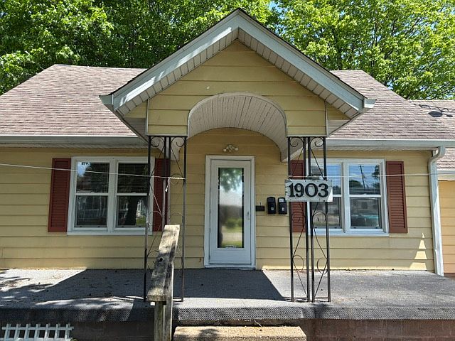 front of house / entry door to unit # 1