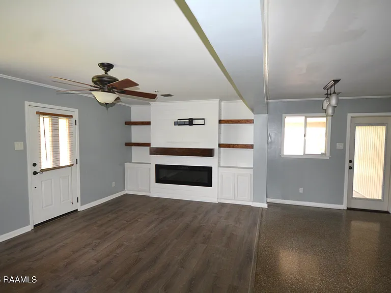 101 Boxwood Dr — Photo 5