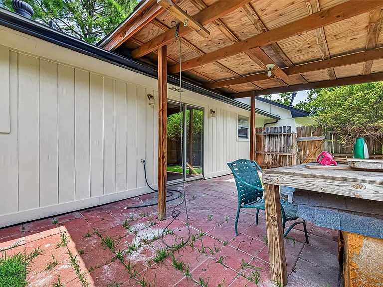 10814 Parkland Woods Dr — Photo 27
