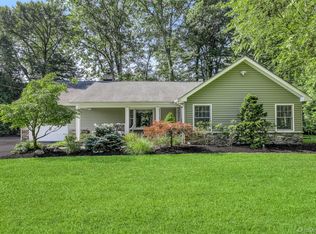 320 Blauvelt Rd, Pearl River, NY 10965