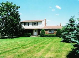 5304 Kelly Rd, Flint, MI 48504