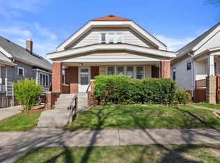 3240 S 15th St, Milwaukee, WI 53215