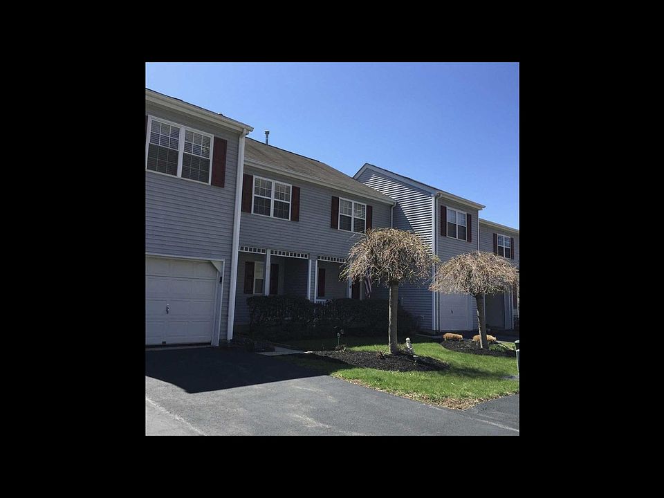 26 Tall Tree Ln, Poughkeepsie, NY 12601 Zillow