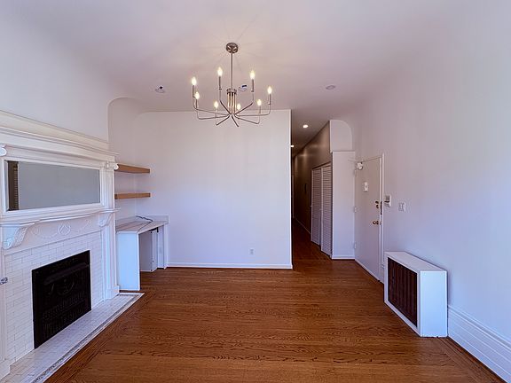 3rd image of 3040 Jackson St #Na