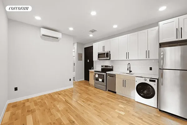 Rented by Corcoran | media 25