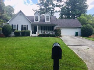 1017 Pine Ridge Dr, Stone Mountain, GA 30087