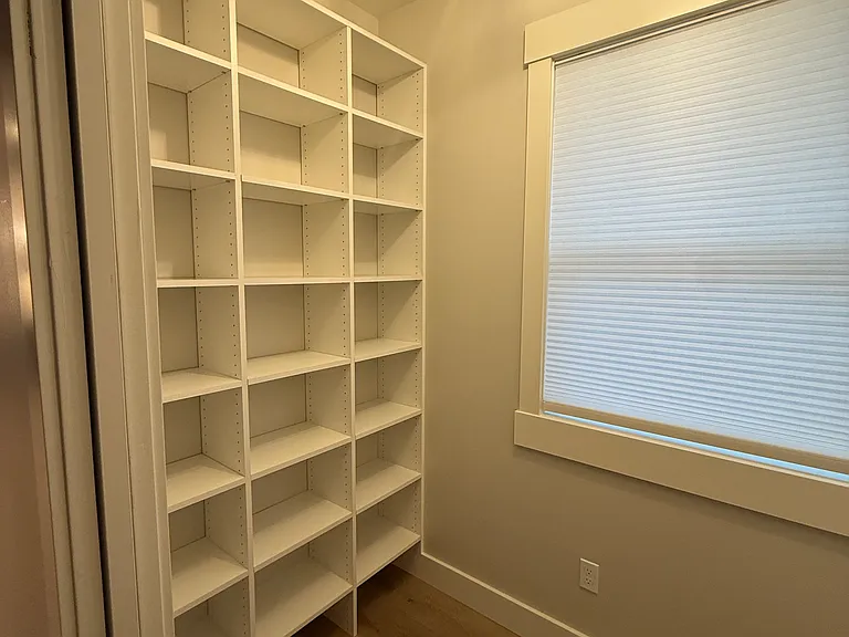 4518 Maple Ave — Photo 23