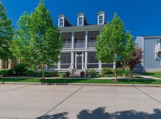 3477 New Town Lake Dr, Saint Charles, MO 63301