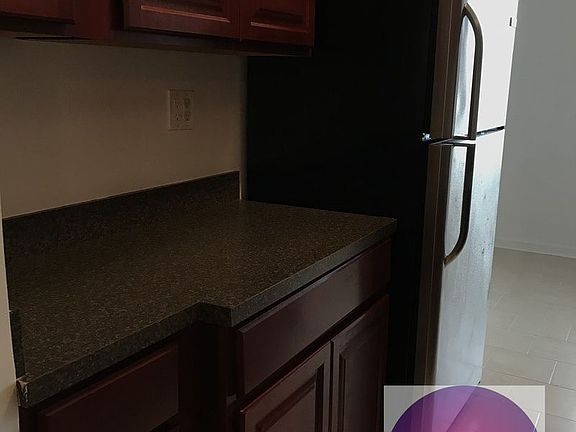 4th image of 2147 E 17th St APT 6G