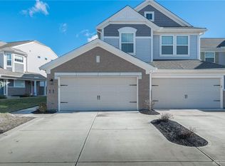 152 Rippling Brook Ln, Springboro, OH 45066