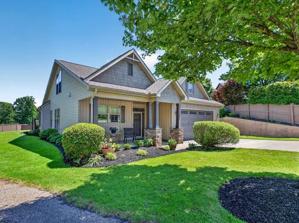 204 Braley Ct, Greenville, SC 29615