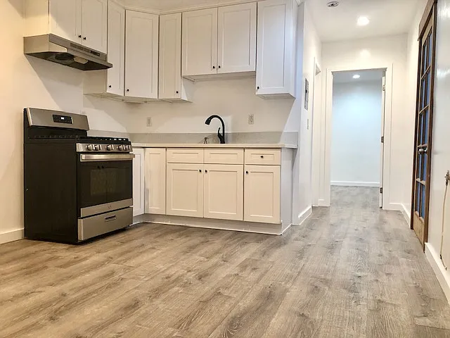4322 E Cesar E Chavez Ave #2 — Photo 9