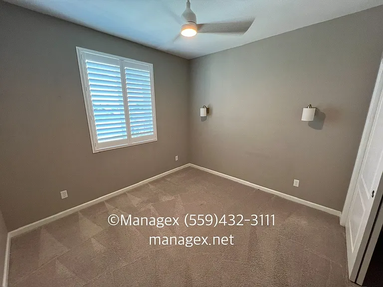 3069 Mount Rainier Ln — Photo 15