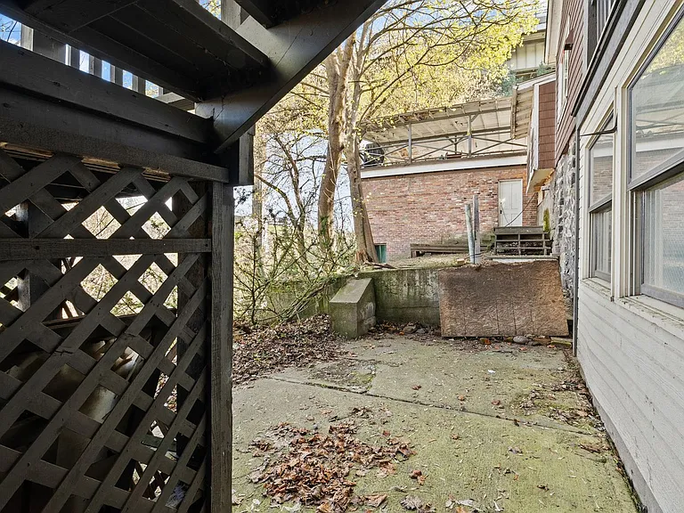 1608 W Main Ave — Photo 81
