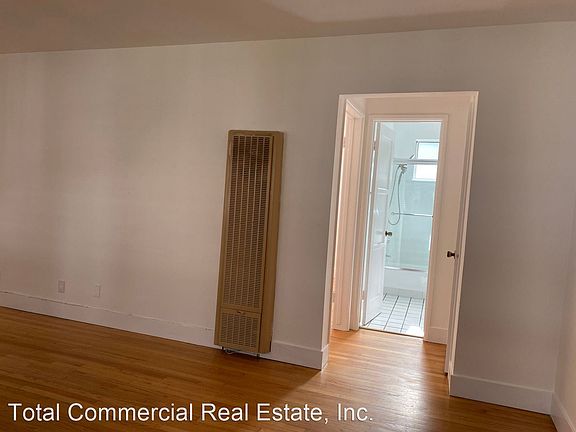 3rd image of 16172 W Sunset Blvd APT E