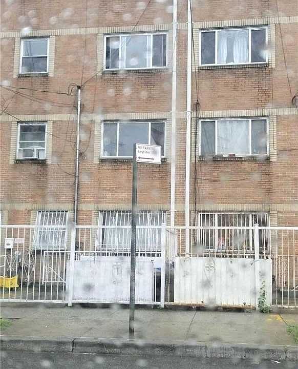 1st image of 16874 93rd Ave