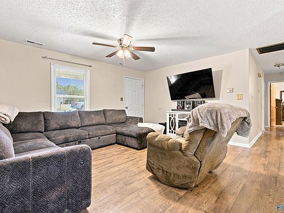 4th image of 104 McClint St
