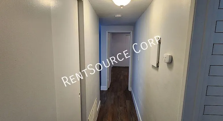 850 N Redding Way #C — Photo 12