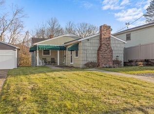 1716 Juniata St, Natrona Heights, PA 15065