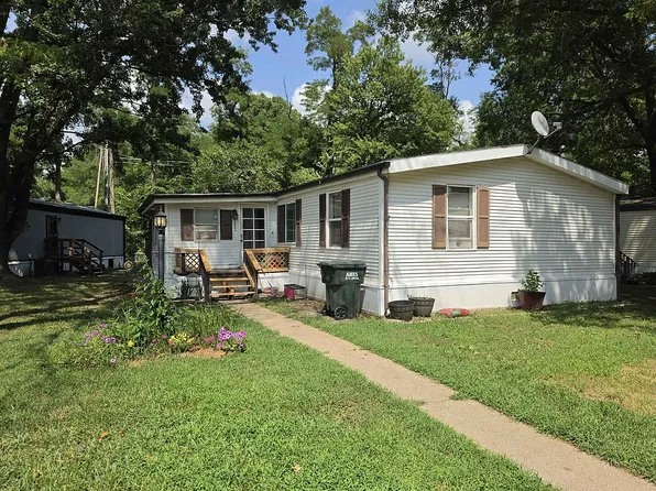 7803 N 101st Plz #10, Omaha, NE 68122