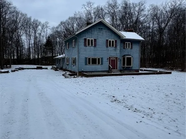 3178 S Newton Falls Rd, Diamond, OH 44412