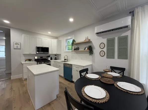113 E Mistletoe Ave, San Antonio, TX