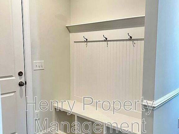 3rd image of 1639 Wimberly Rd