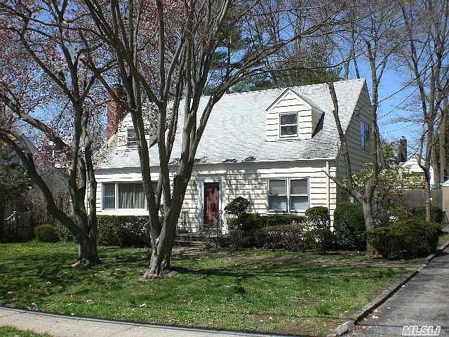 1st image of 71 Reid Ave