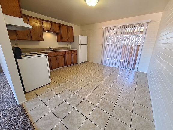 3rd image of 3736 E Fairmount St #Fair3736-11