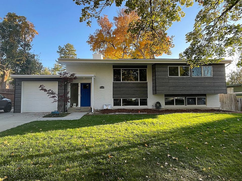 1st image of 2816 E Westerling Way