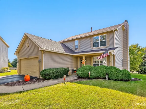 2750 Jenna Ct, Montgomery, IL 60538