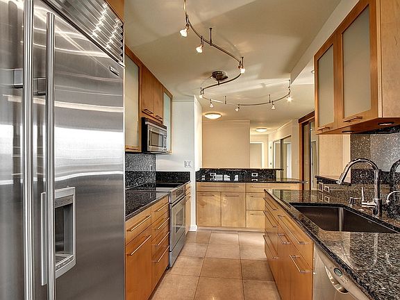 3rd image of 4540 8th Ave NE APT 801
