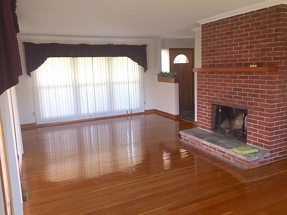 3rd image of 495 McGuire Ave