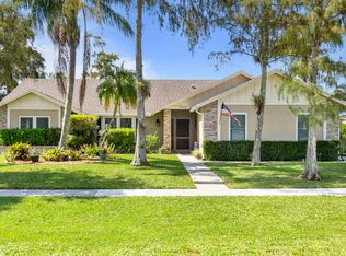 14430 Larkspur Ln, Wellington, FL 33414
