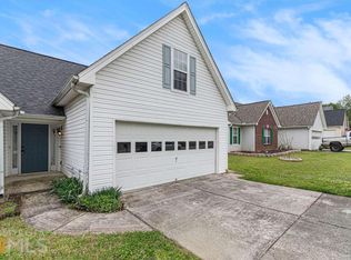 2208 Oakland Walk Dr, Lawrenceville, GA 30044