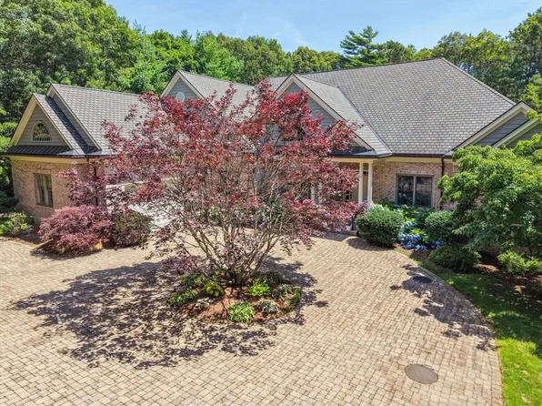 93 Oyster Way, Barnstable, MA 02630