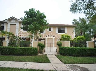 355 Prestwick Cir APT 3, Palm Beach Gardens, FL 33418