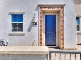 1138 Delpy View Pt, Vista, CA 92084